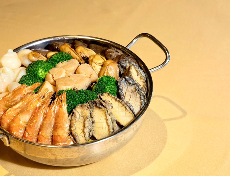 nhà hàng Ngân Đình Sài Gòn